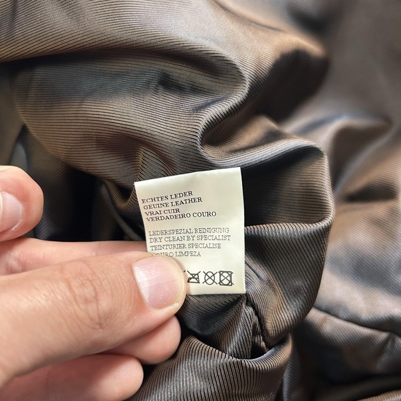 Sarar Coat Mens Medium Black Leather Overcoat Button Front Lined Mid Length - Picture 5 of 8